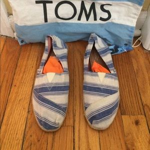NWOT TOMS - never been worn
